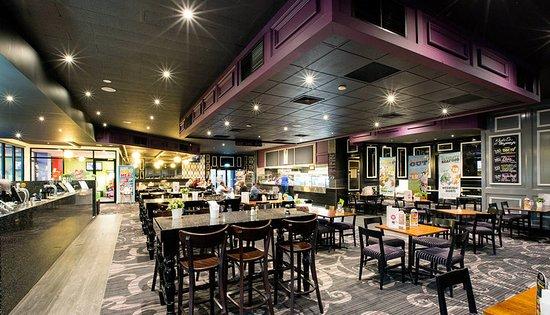 Skyways Hotel Bistro